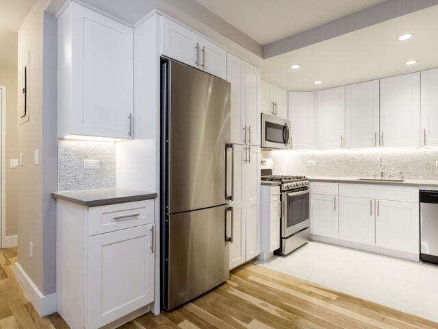 Studio at Park West Village: 784 Columbus Ave