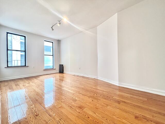 1-Bedroom at 112 Haven Avenue