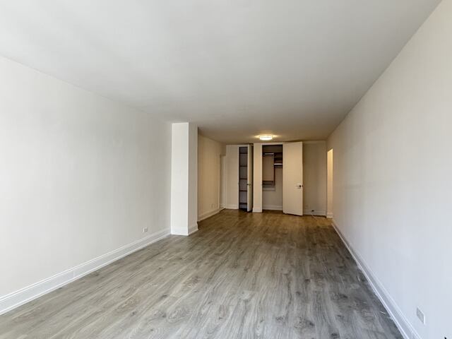 1-Bedroom at Lexington Towers