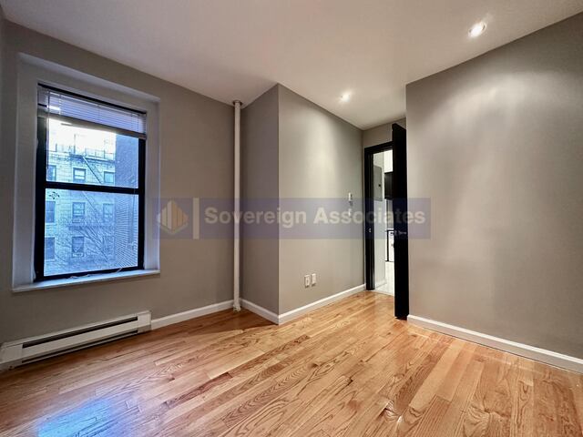 5-Bedroom at 350 Manhattan Avenue