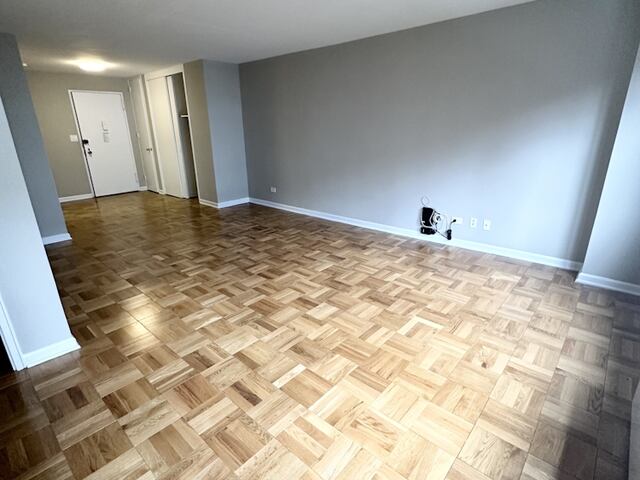Studio at Lexington Towers