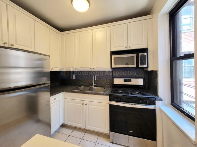 1-Bedroom at 50 Overlook Terrace