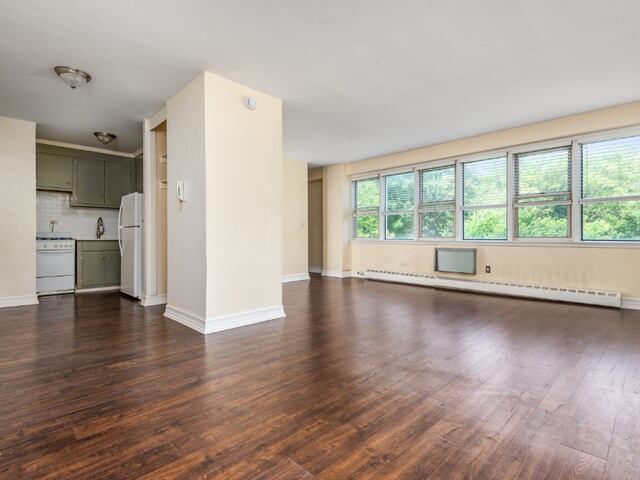 Studio at 87-15 165th Street