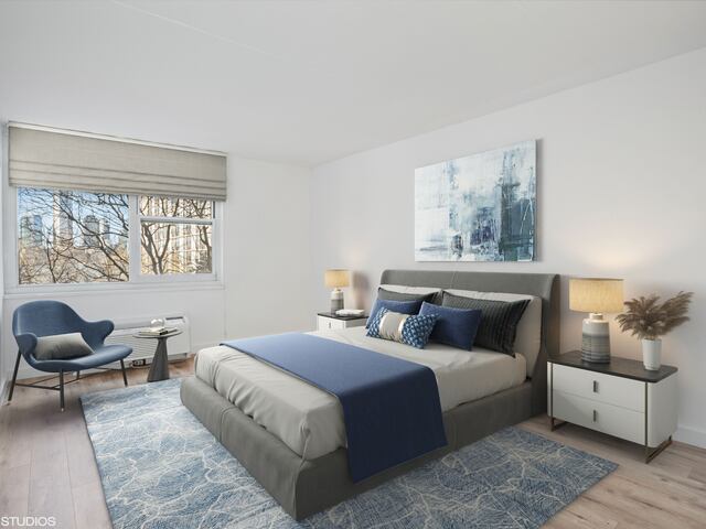 2-Bedroom at Gateway: 345 South End