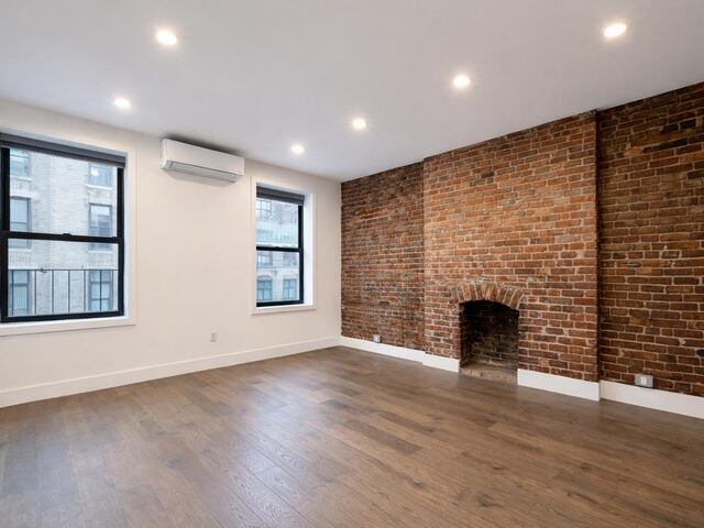 1-Bedroom at 346 West 52nd Street