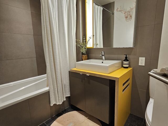 Studio at 101 Bedford Avenue