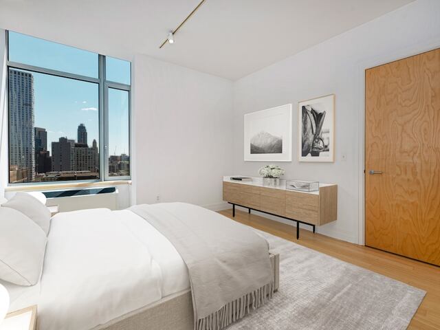 2-Bedroom at 110 Livingston
