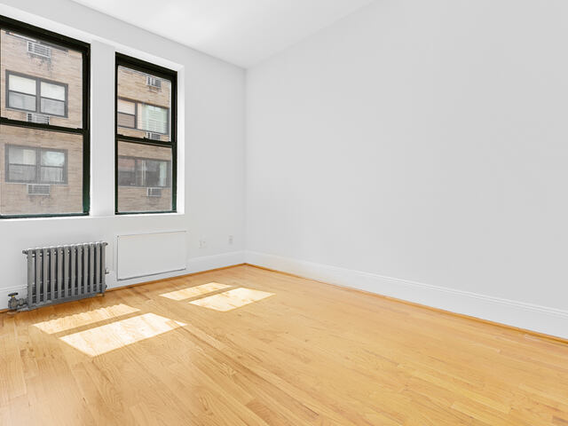 3-Bedroom at 226 East 70th Street