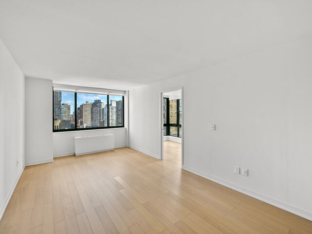 3-Bedroom at 1 Columbus Place