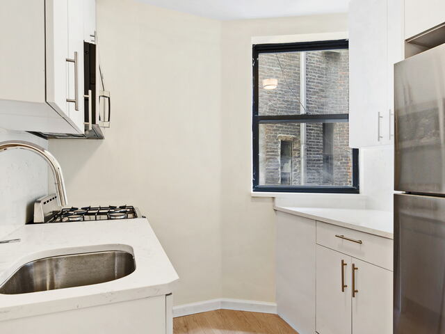1-Bedroom at 414 West 49th Street