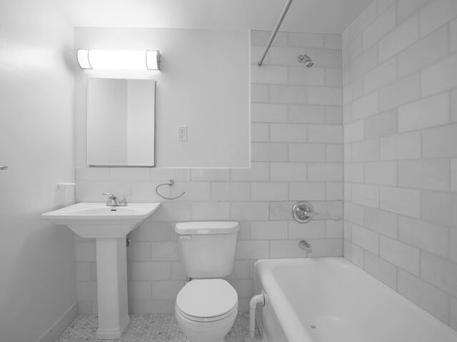 1-Bedroom at 24 Fifth Avenue