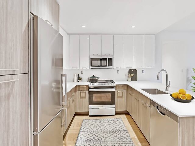 2-Bedroom at Peter Cooper Village: 5 Peter Cooper Rd