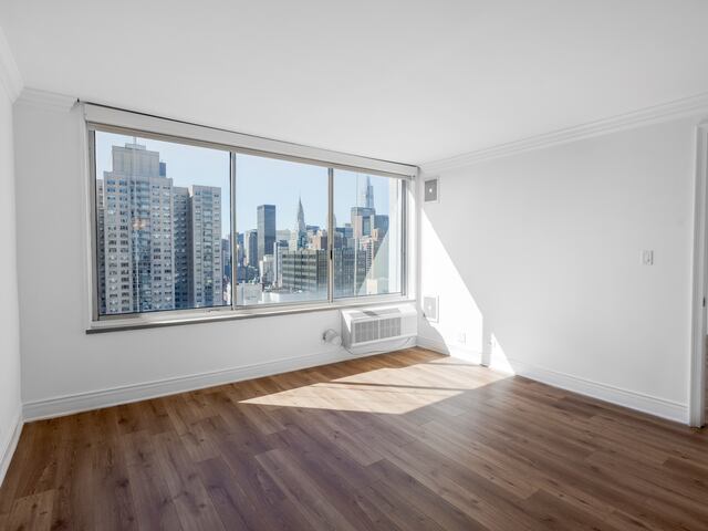 1-Bedroom at Sutton Court