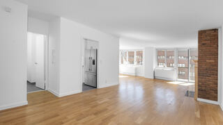 2-Bedroom at The Murray Hill (Manhattan)