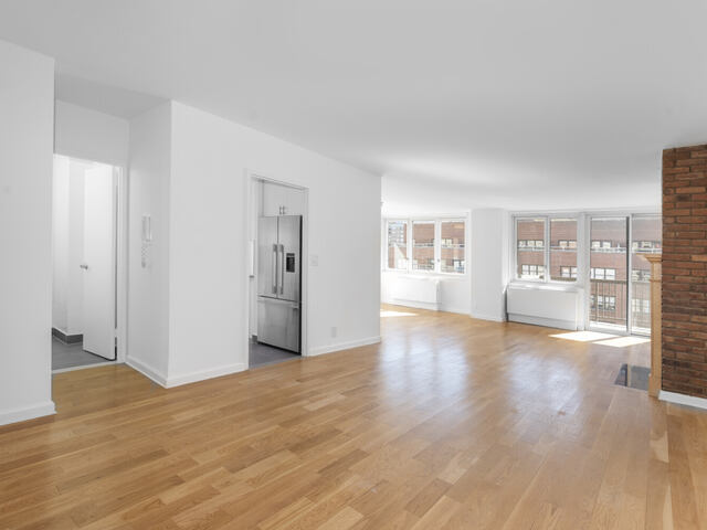 2-Bedroom at The Murray Hill