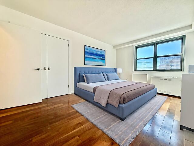 1-Bedroom at Lafayette Boynton: 875 Boynton Ave