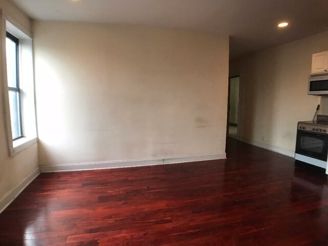 2-Bedroom at 20 Magaw Place