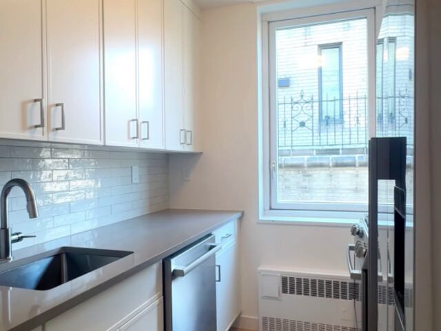 1-Bedroom at The Murray Hill