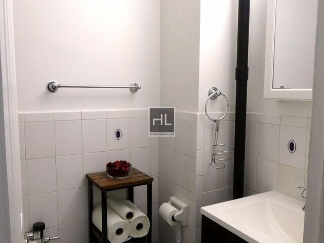 1-Bedroom at 211 East 88th Street