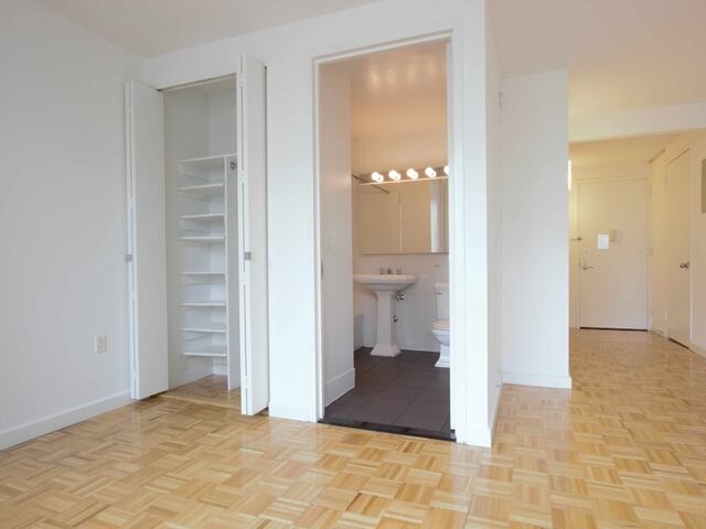 Studio at 101 West End Avenue