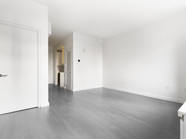 Studio at 101 West End Avenue