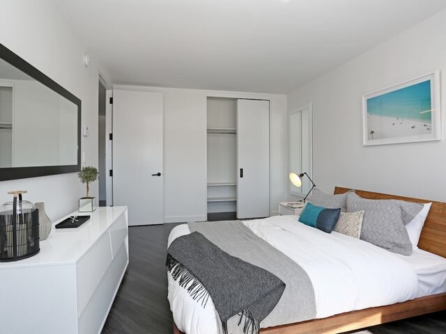 1-Bedroom at Red Square