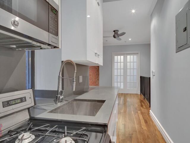 2-Bedroom at 60 Avenue B