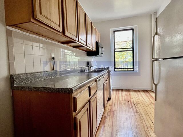 2-Bedroom at 615 Fort Washington Avenue