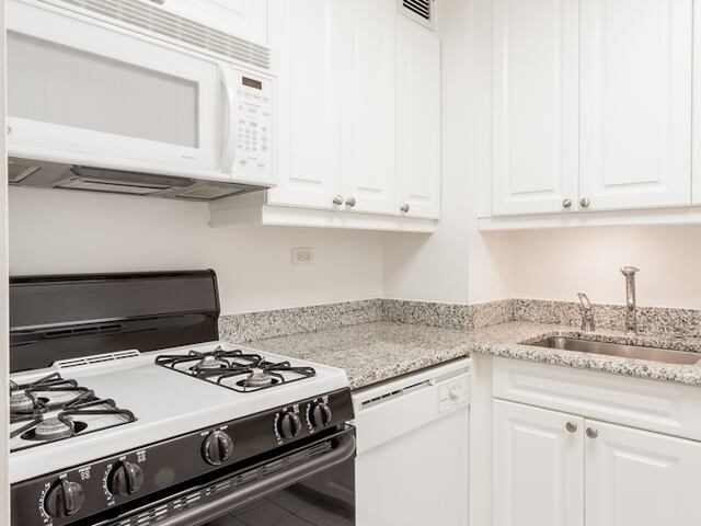 1-Bedroom at The Courtney House