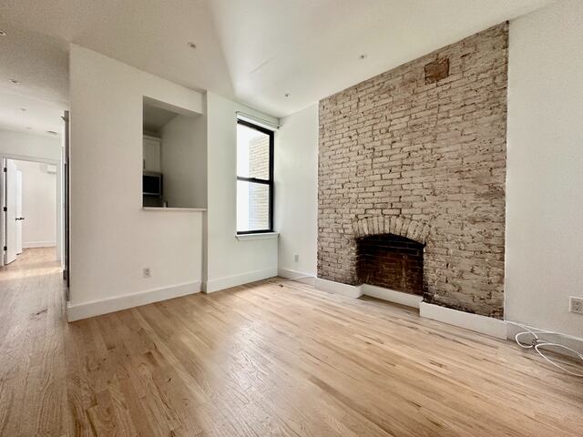 4-Bedroom at 29 West 12th Street