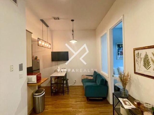 2-Bedroom at 183 Graham Avenue