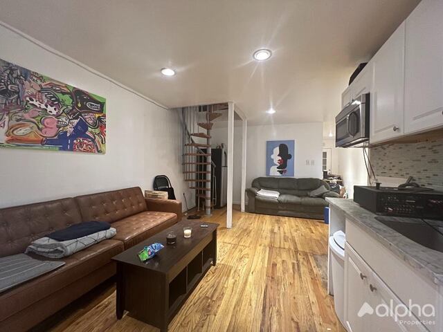 4-Bedroom at 161 East 107th Street