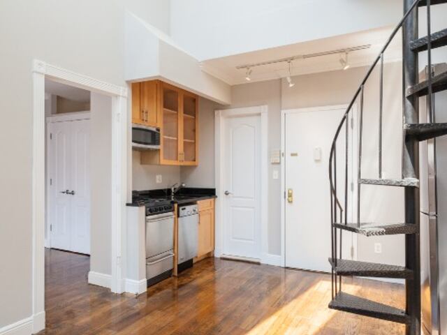 1-Bedroom at 350 West 21st Street