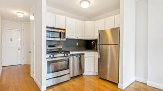 1-Bedroom at 426 West 49th Street (Manhattan)