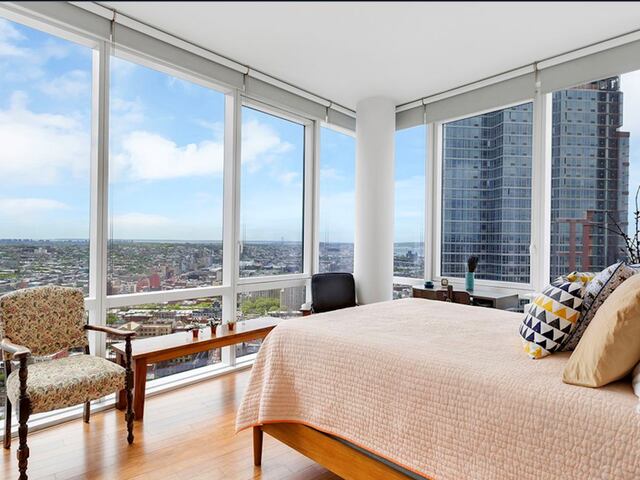 2-Bedroom at 66 Rockwell Place