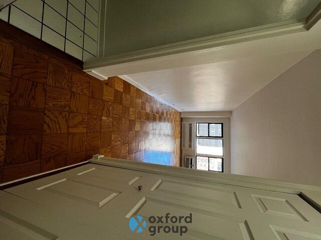 Studio at 236 East 36th Street