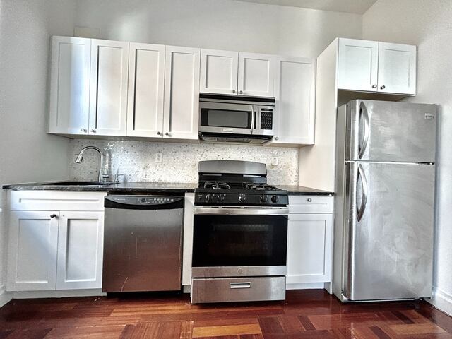 2-Bedroom at The Westbourne : 607 West 137th