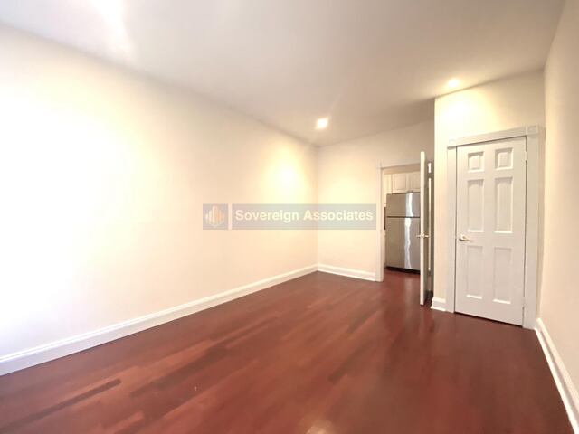 3-Bedroom at 20 Magaw Place