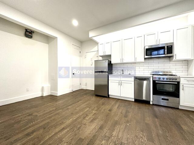 1-Bedroom at 45 Tiemann Place