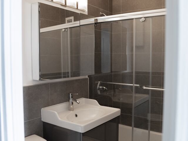 2-Bedroom at Parker Towers: 104-40 Queens Blvd