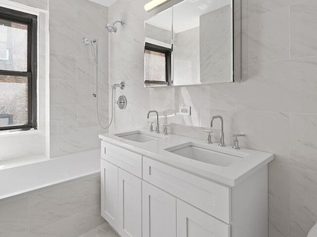 1-Bedroom at Lexington Towers