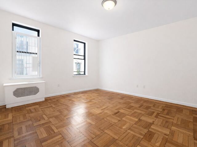 2-Bedroom at 850 West 176th Street