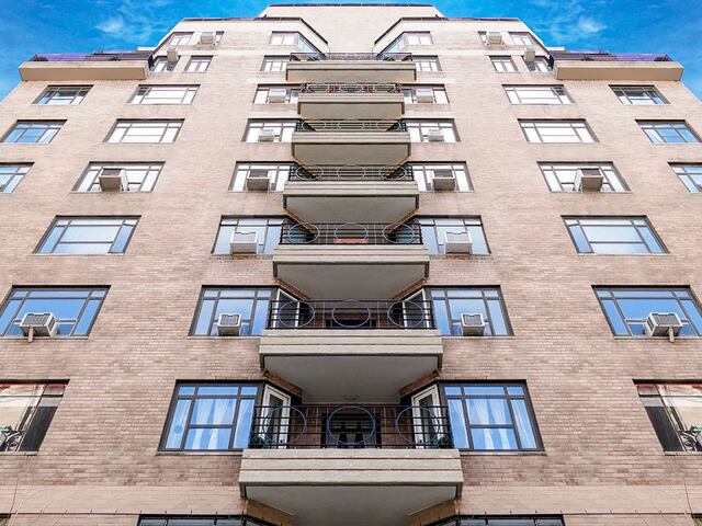 Studio at 4 East 89th Street