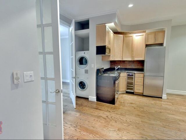 3-Bedroom at 330 East 35th Street