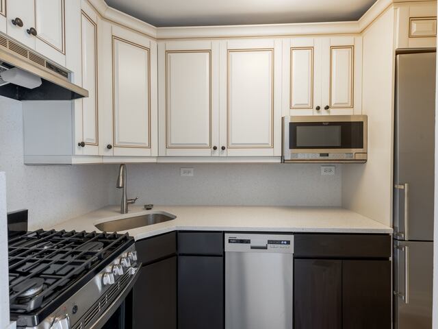1-Bedroom at Sutton Court