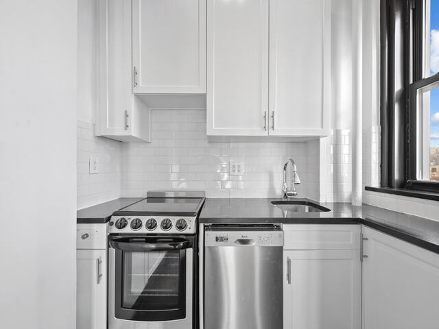 1-Bedroom at The Carteret