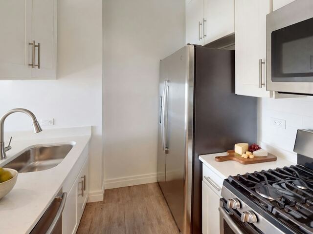 1-Bedroom at Normandie Court: 225 East 95th