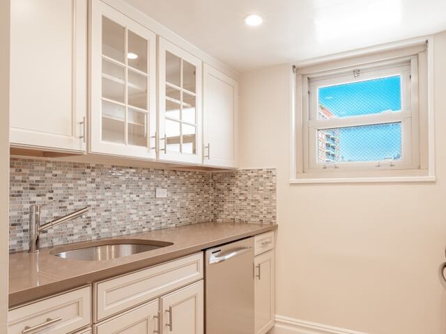 1-Bedroom at The Courtney House