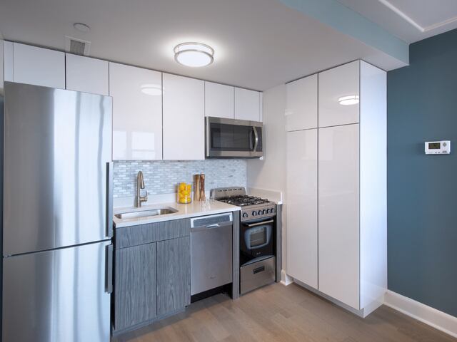 Studio at The Murray Hill Marquis