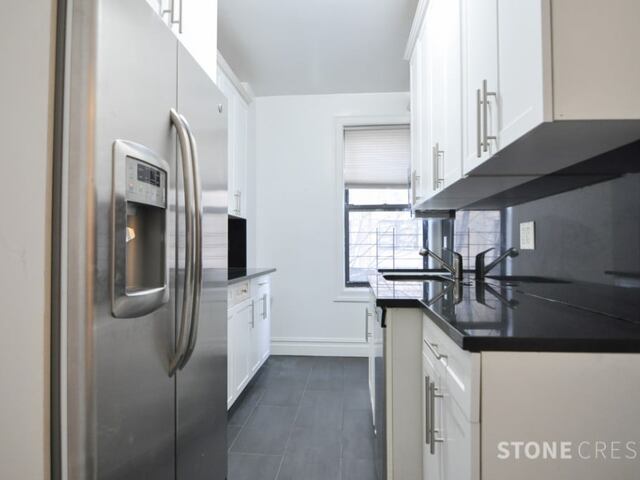 3-Bedroom at 290 Riverside Drive